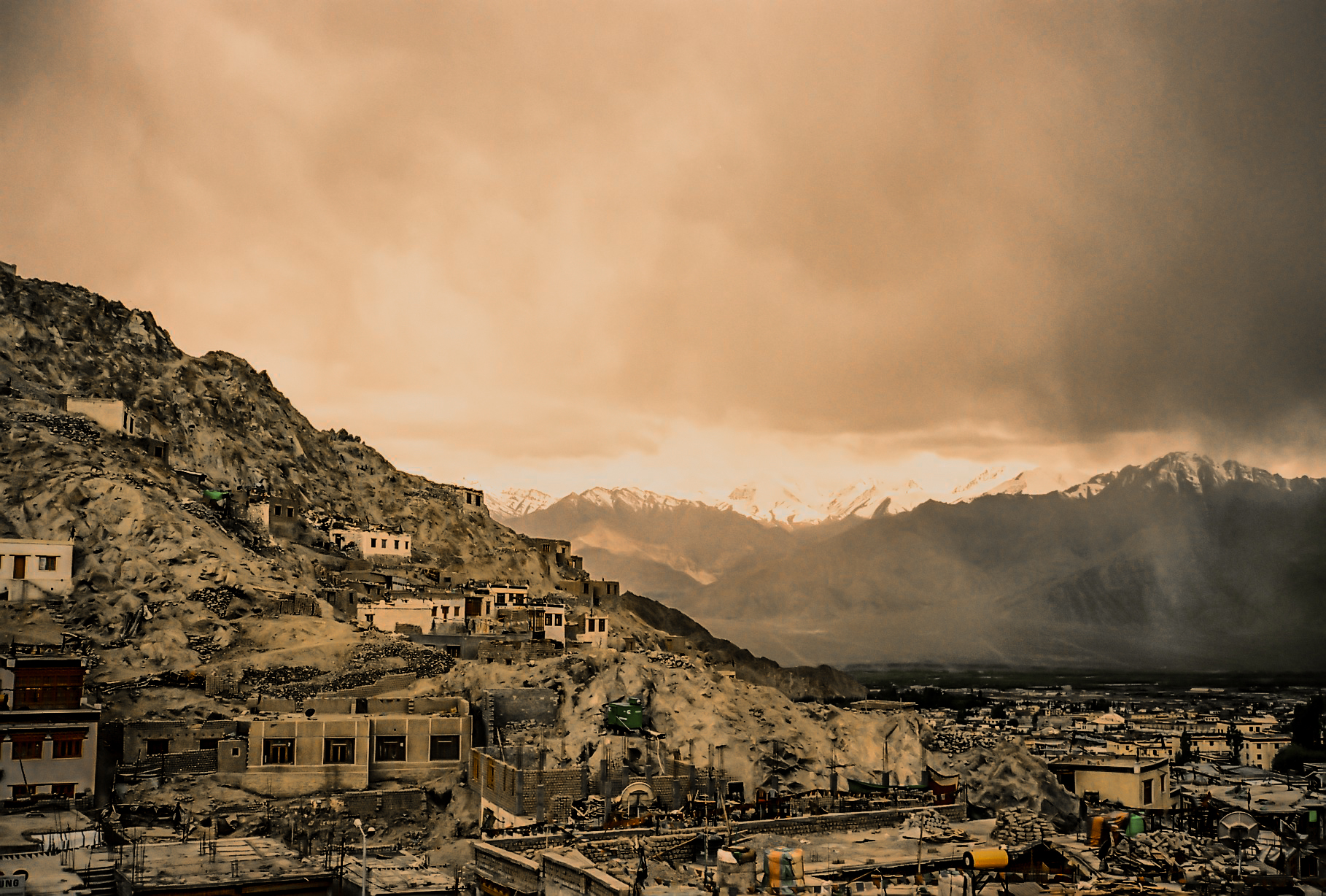 (2015) Dharamsala